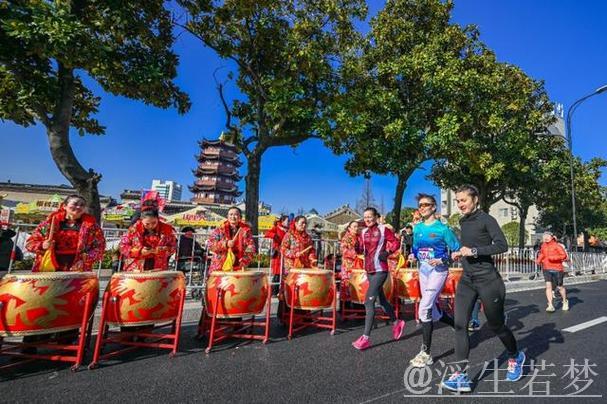 浙江定海举办世界定向排位赛“智跑”